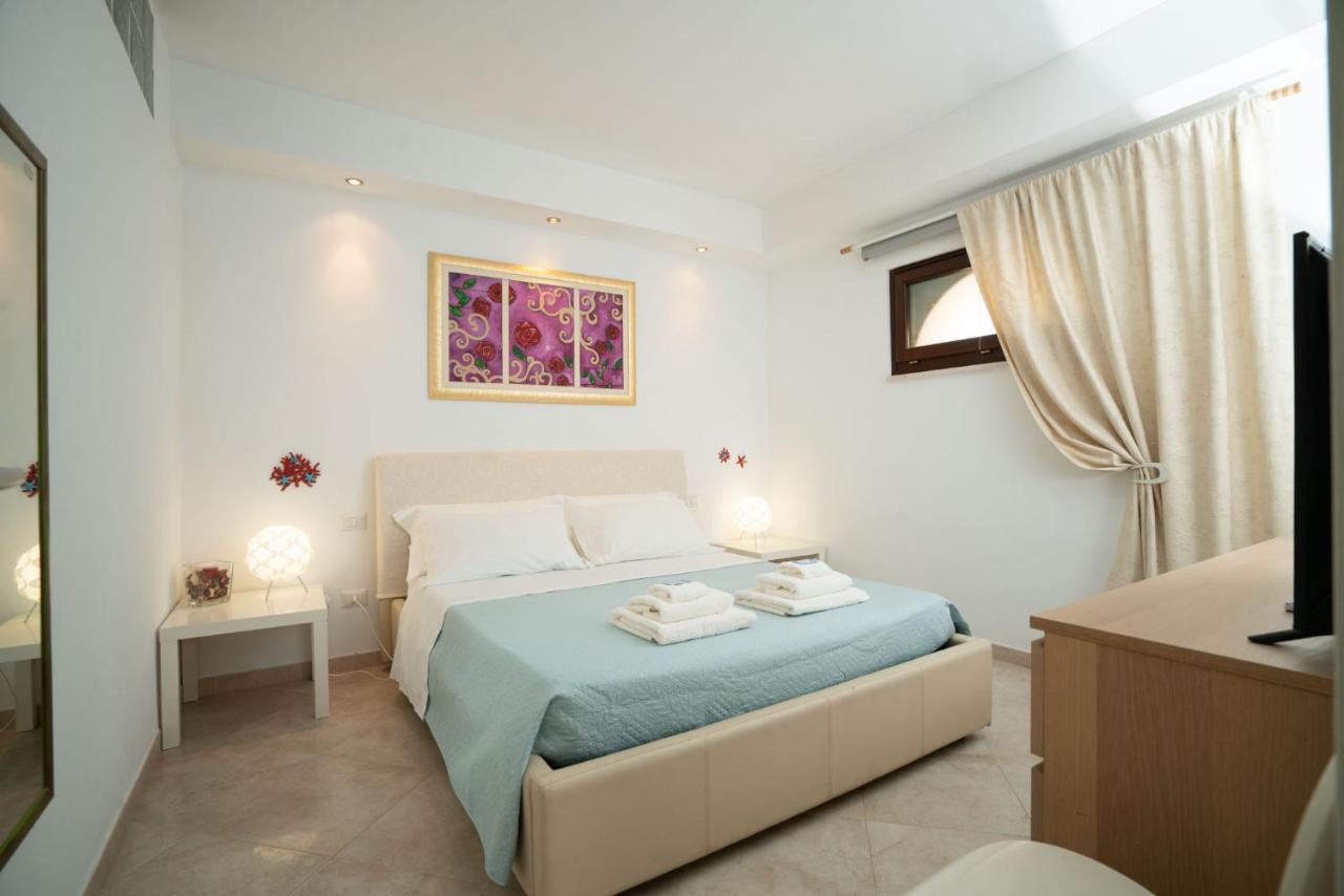 La Casetta Di Chiara B&B Полиняно а Маре Екстериор снимка